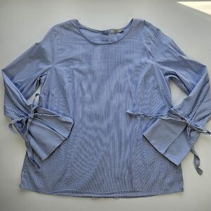 Dalia Women’s Blue Pinstripe Tie-Sleeve Top XL